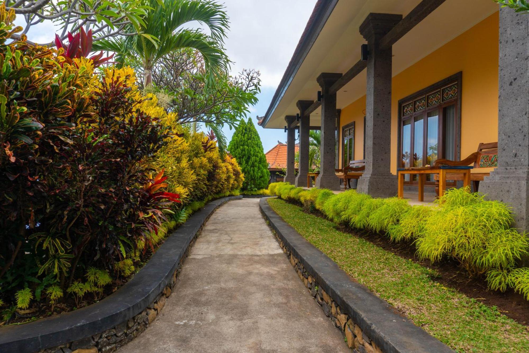 Villa Selonding Batu Lovina Exterior foto